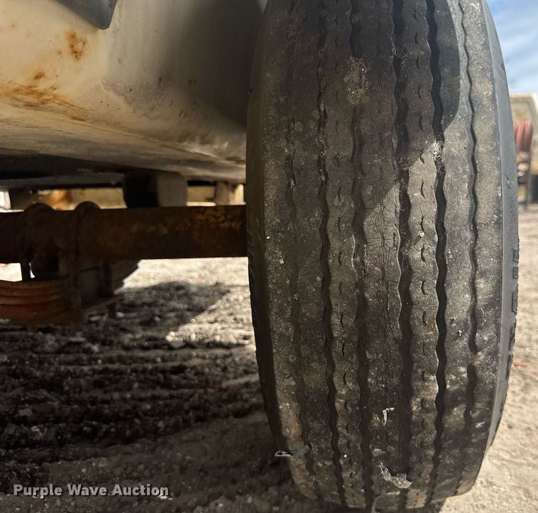 image for item EC3472 Ingersoll Rand P185CWJD air compressor