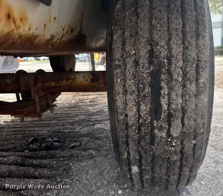 image for item EC3472 Ingersoll Rand P185CWJD air compressor