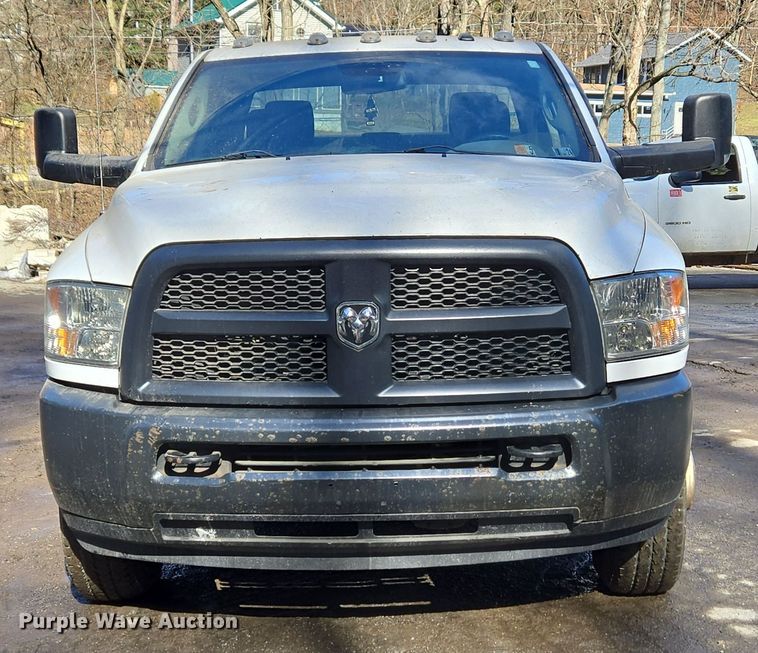 image for item EC3987 2014 Dodge Ram 3500 Crew Cab pickup truck