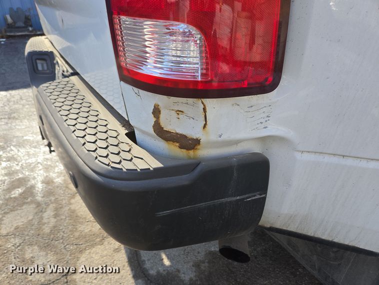 image for item EC3987 2014 Dodge Ram 3500 Crew Cab pickup truck