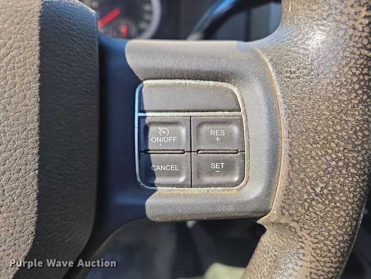 image for item EC3987 2014 Dodge Ram 3500 Crew Cab pickup truck