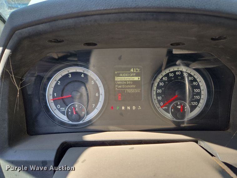 image for item EC3987 2014 Dodge Ram 3500 Crew Cab pickup truck