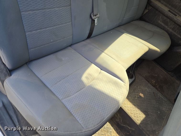 image for item EC3987 2014 Dodge Ram 3500 Crew Cab pickup truck