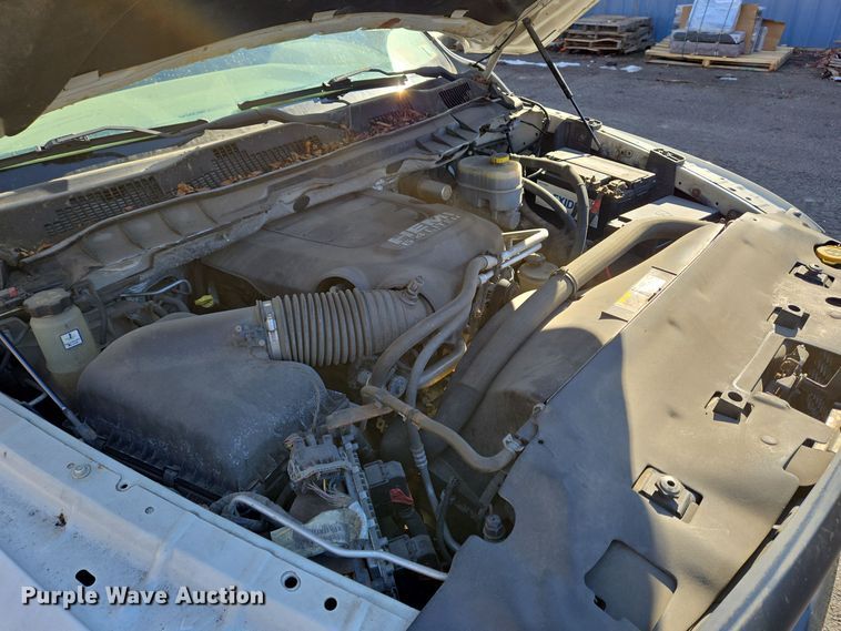 image for item EC3987 2014 Dodge Ram 3500 Crew Cab pickup truck