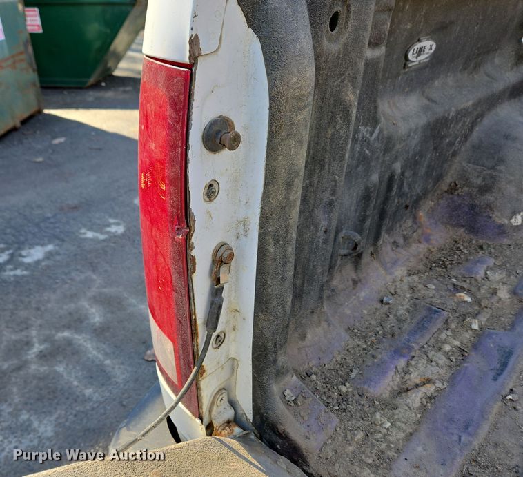 image for item EC3988 2013 Chevrolet Silverado 3500HD pickup truck