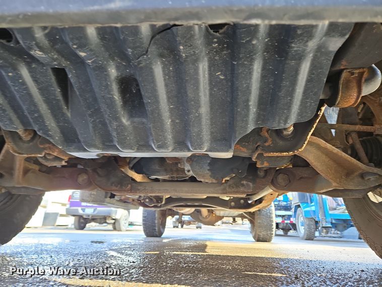 image for item EC3988 2013 Chevrolet Silverado 3500HD pickup truck