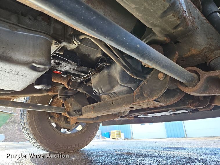 image for item EC3988 2013 Chevrolet Silverado 3500HD pickup truck