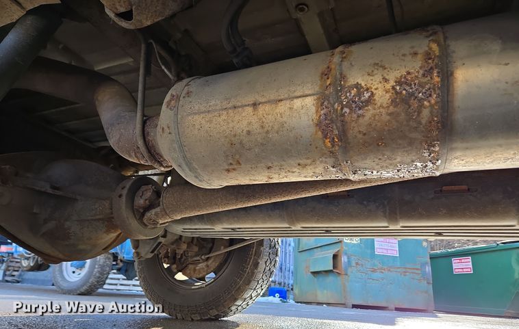 image for item EC3988 2013 Chevrolet Silverado 3500HD pickup truck