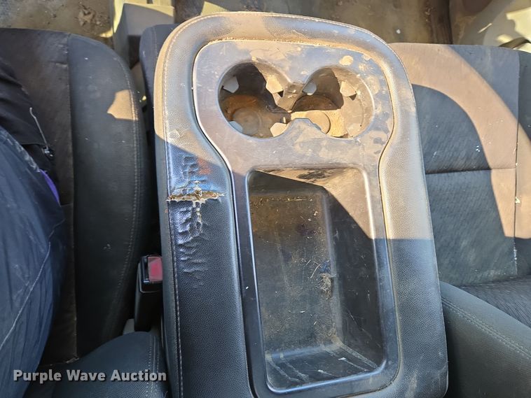 image for item EC3988 2013 Chevrolet Silverado 3500HD pickup truck