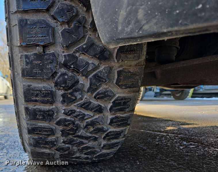 image for item EC3988 2013 Chevrolet Silverado 3500HD pickup truck