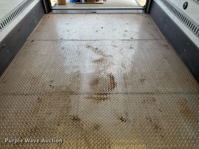 image for item ED5509 2020 Isuzu NPR XD box truck