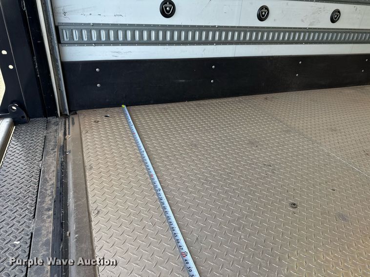 image for item ED5509 2020 Isuzu NPR XD box truck