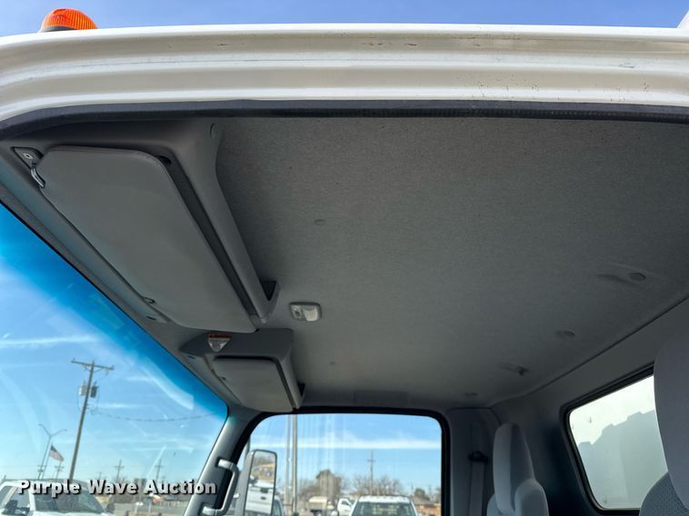 image for item ED5509 2020 Isuzu NPR XD box truck