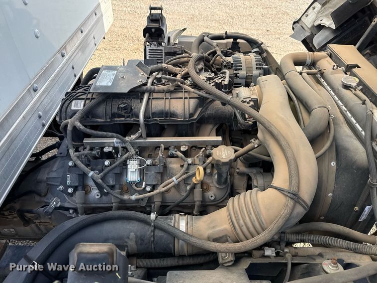 image for item ED5509 2020 Isuzu NPR XD box truck