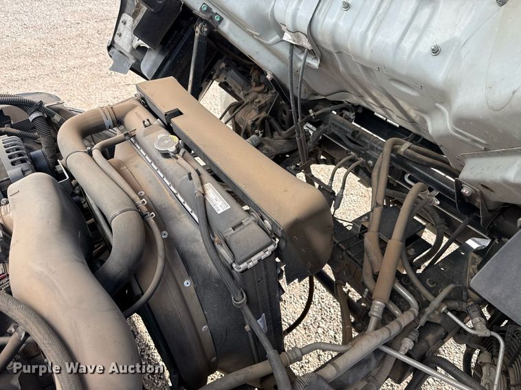 image for item ED5509 2020 Isuzu NPR XD box truck