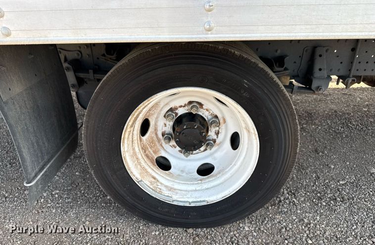 image for item ED5509 2020 Isuzu NPR XD box truck