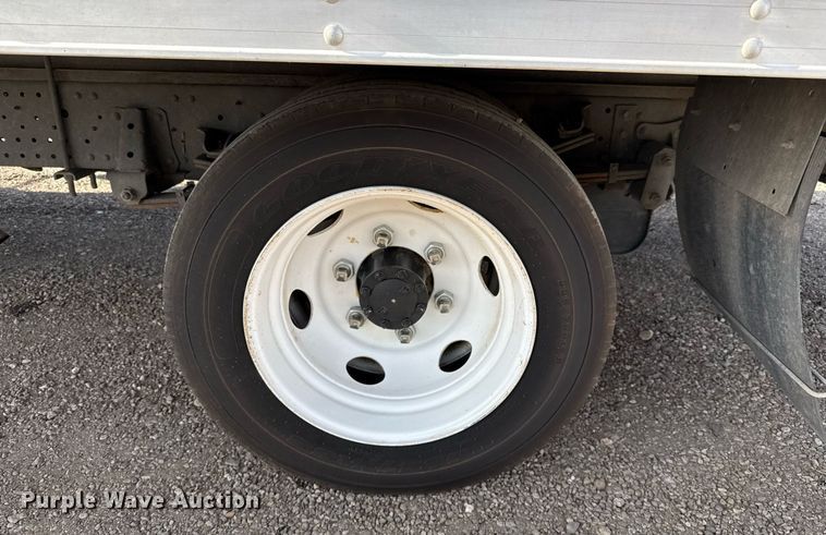 image for item ED5509 2020 Isuzu NPR XD box truck