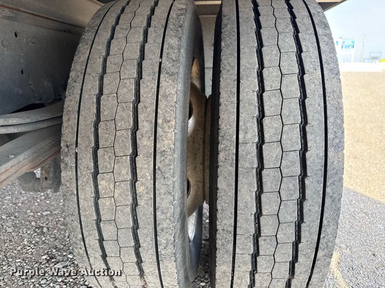 image for item ED5509 2020 Isuzu NPR XD box truck