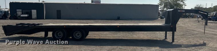image for item EG1139 2007 Road King equipment trailer