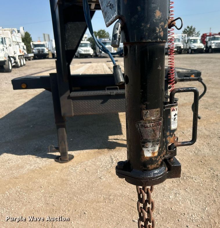 image for item EG1139 2007 Road King equipment trailer