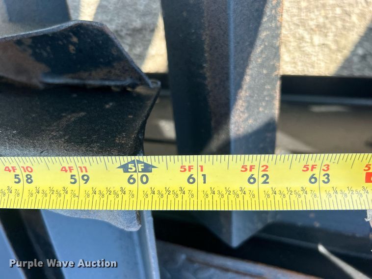 image for item EG1139 2007 Road King equipment trailer