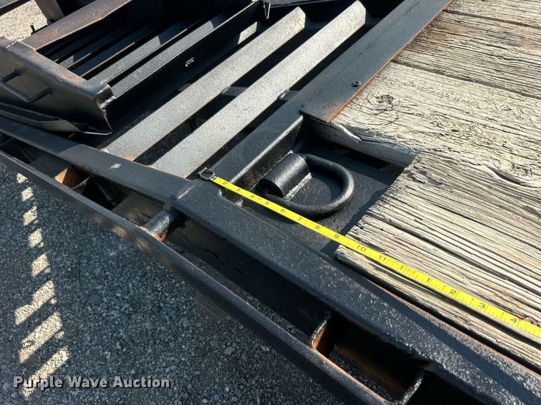 image for item EG1139 2007 Road King equipment trailer