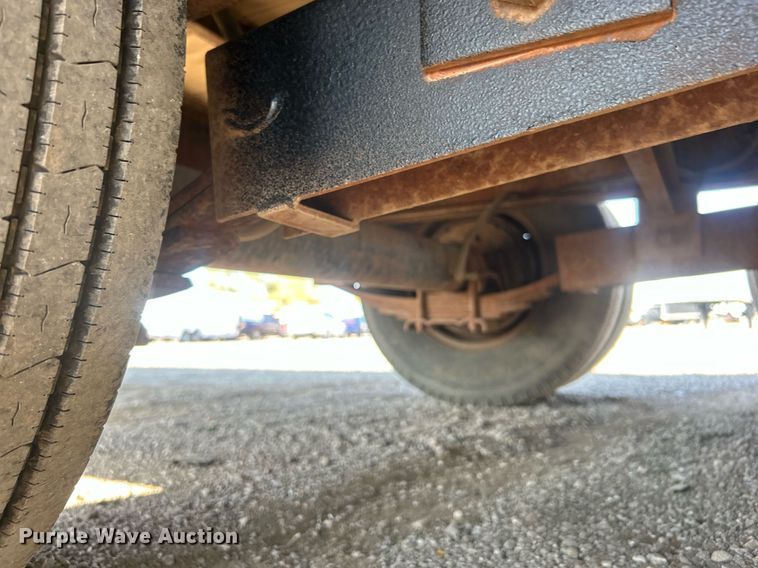 image for item EG1139 2007 Road King equipment trailer