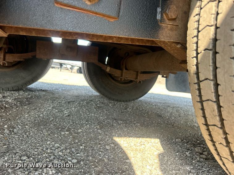 image for item EG1139 2007 Road King equipment trailer