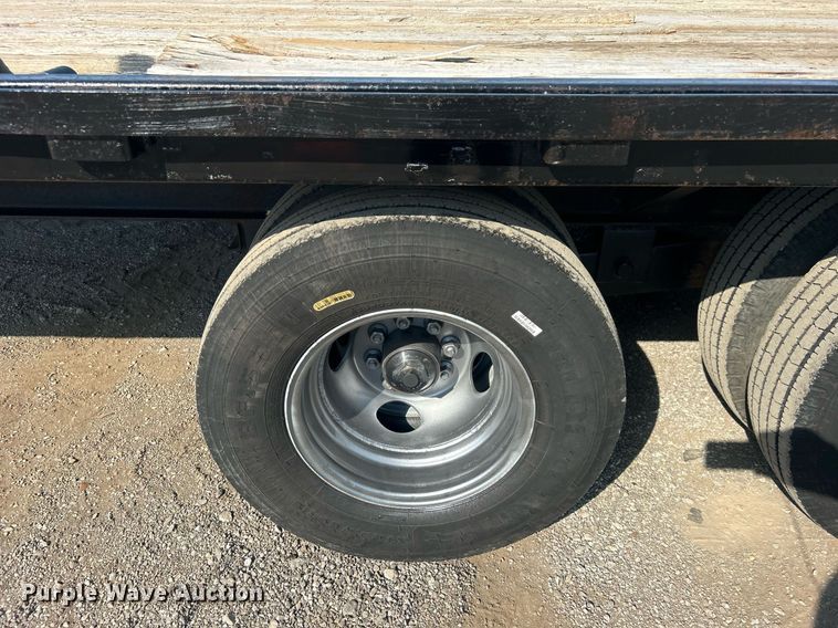 image for item EG1139 2007 Road King equipment trailer