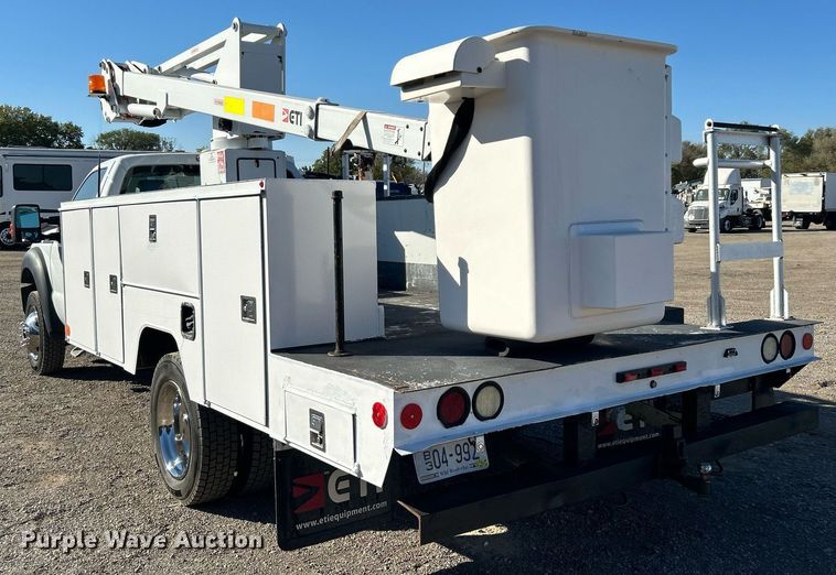 image for item EG1166 2014 Ford F450 Super Duty bucket truck