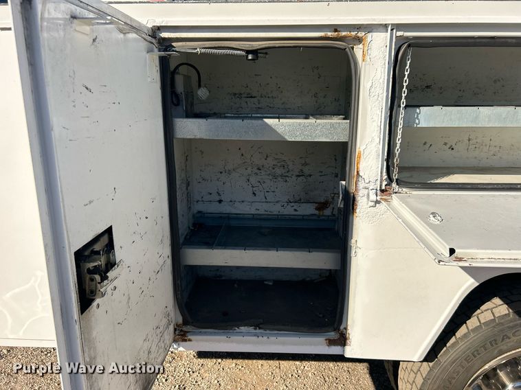 image for item EG1166 2014 Ford F450 Super Duty bucket truck