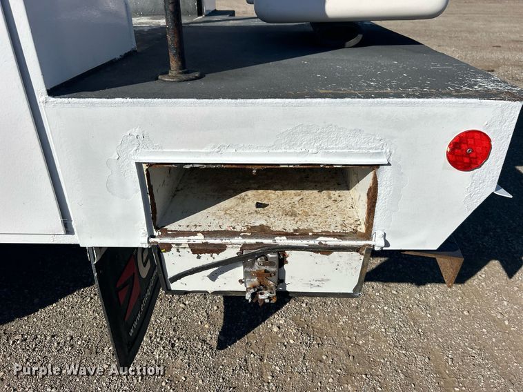 image for item EG1166 2014 Ford F450 Super Duty bucket truck