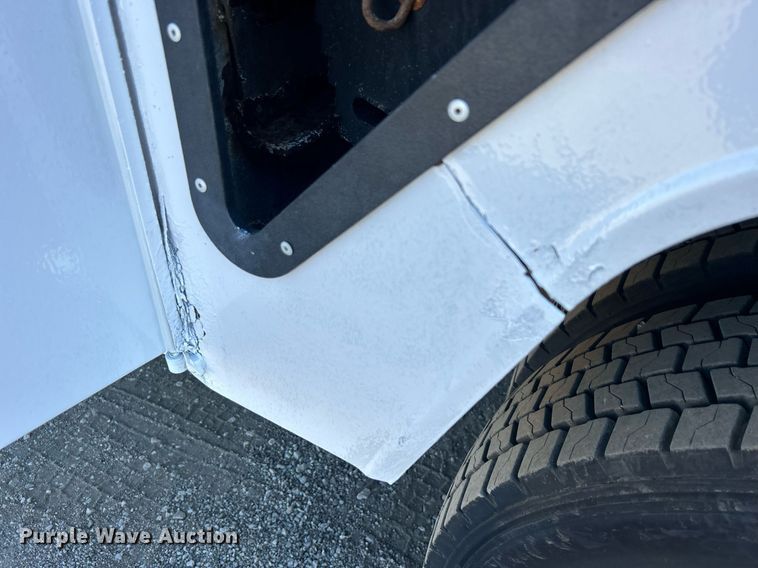 image for item EG1166 2014 Ford F450 Super Duty bucket truck