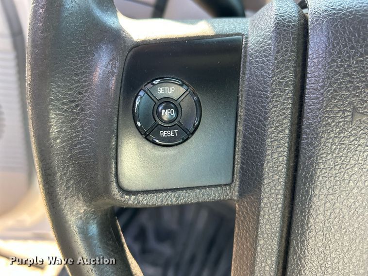 image for item EG1166 2014 Ford F450 Super Duty bucket truck