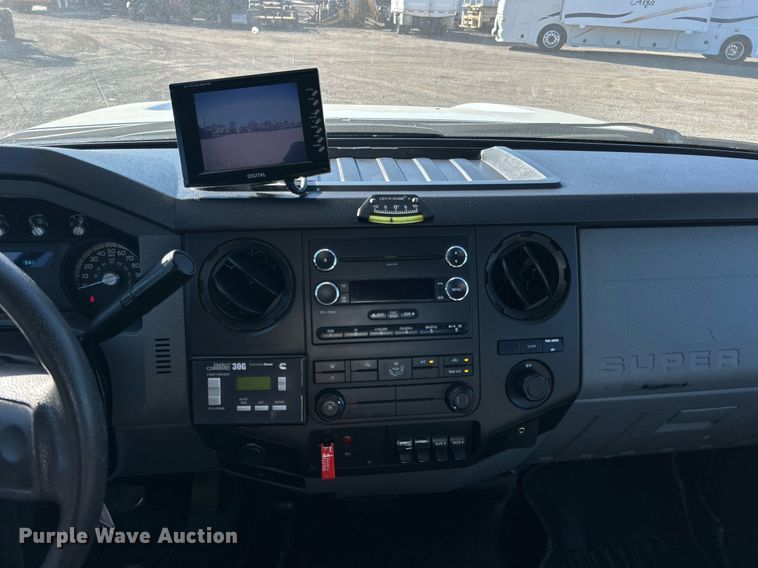 image for item EG1166 2014 Ford F450 Super Duty bucket truck