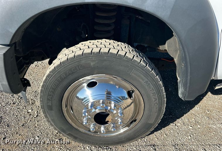 image for item EG1166 2014 Ford F450 Super Duty bucket truck