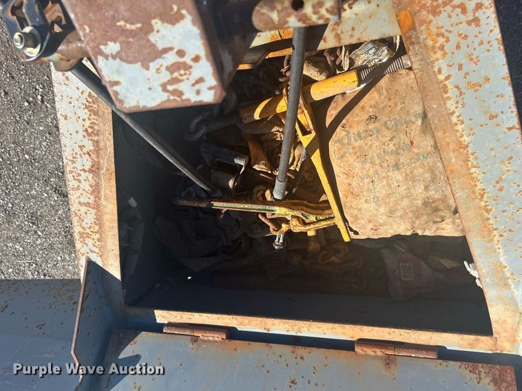 image for item EG1237 2017 Interstate Trailers, Inc. 20DTA equipment trailer