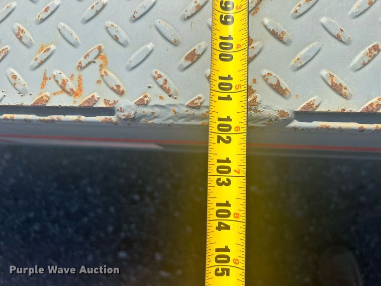 image for item EG1237 2017 Interstate Trailers, Inc. 20DTA equipment trailer