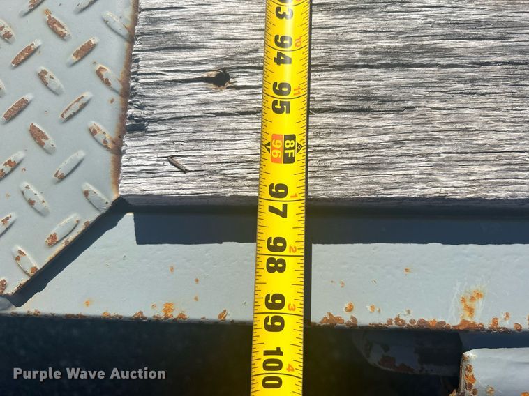 image for item EG1237 2017 Interstate Trailers, Inc. 20DTA equipment trailer