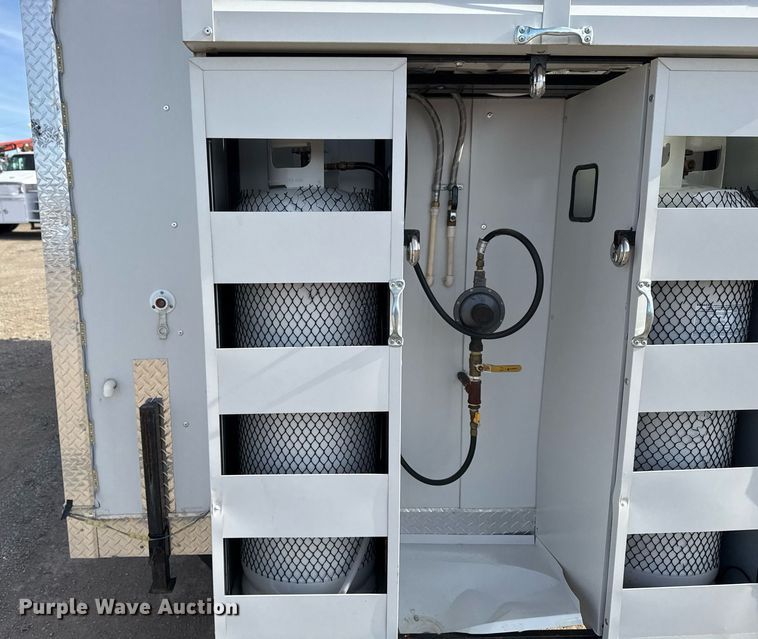 image for item EG2354 2022 The Fud Trailer food trailer