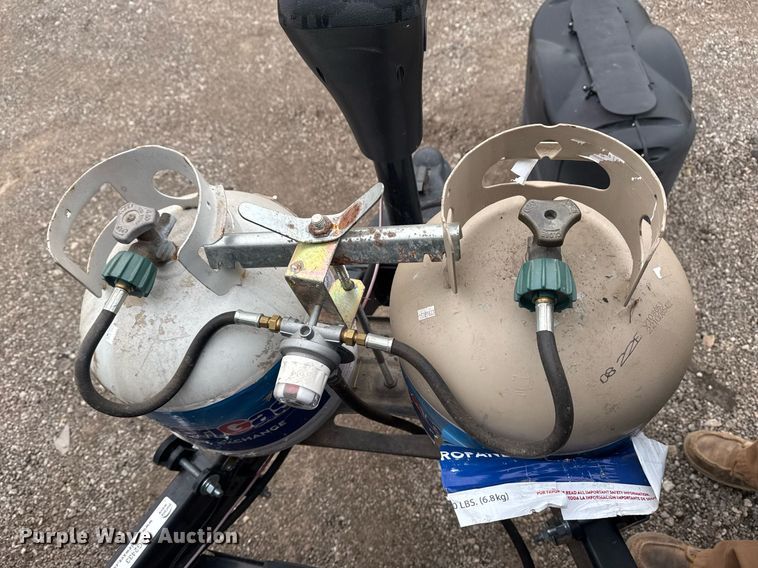 image for item EG2433 2019 Springdale Keystone camper