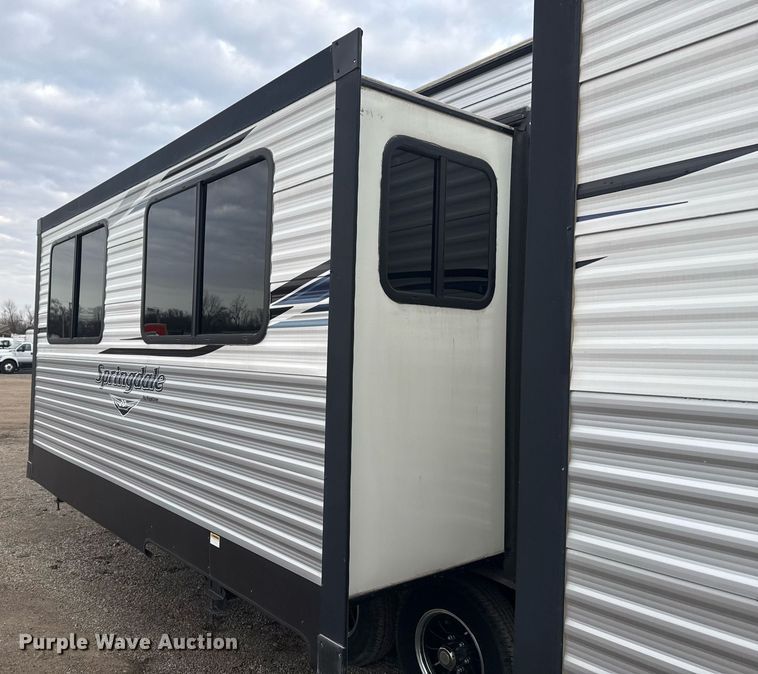 image for item EG2433 2019 Springdale Keystone camper