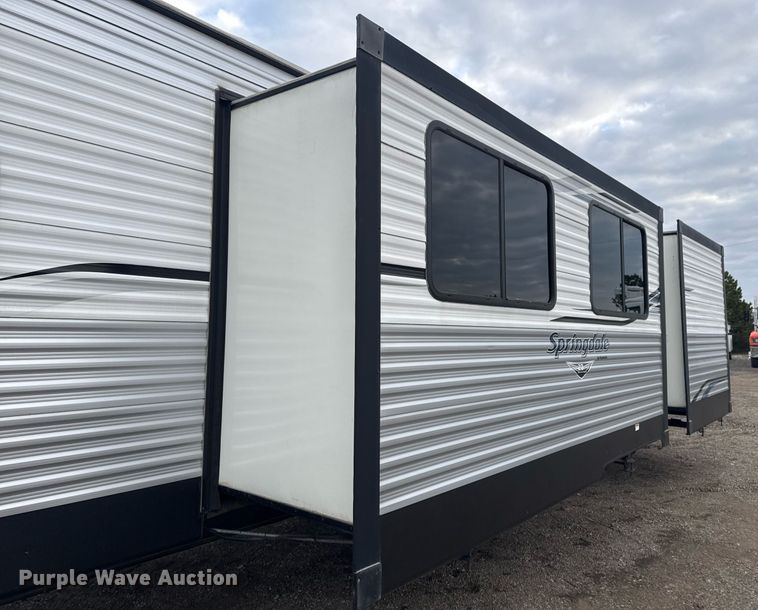 image for item EG2433 2019 Springdale Keystone camper