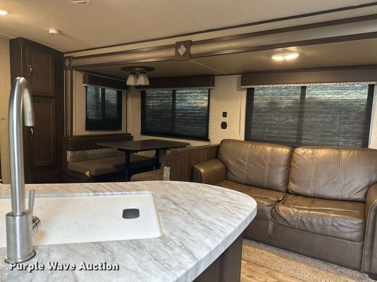 image for item EG2433 2019 Springdale Keystone camper