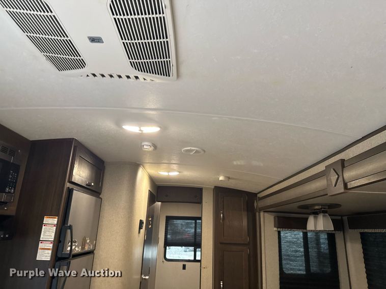 image for item EG2433 2019 Springdale Keystone camper