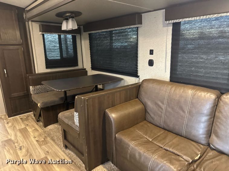 image for item EG2433 2019 Springdale Keystone camper