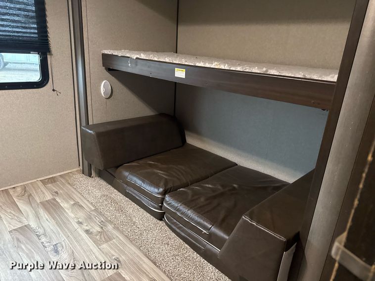 image for item EG2433 2019 Springdale Keystone camper