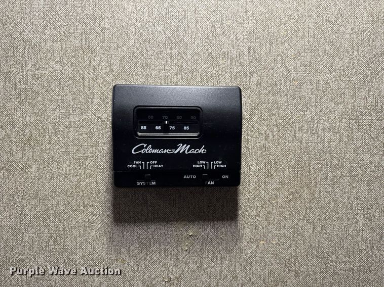 image for item EG2433 2019 Springdale Keystone camper