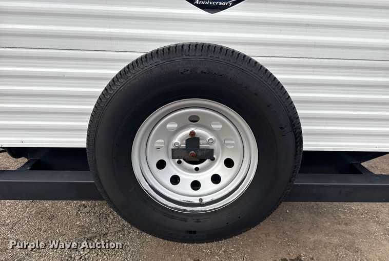 image for item EG2433 2019 Springdale Keystone camper