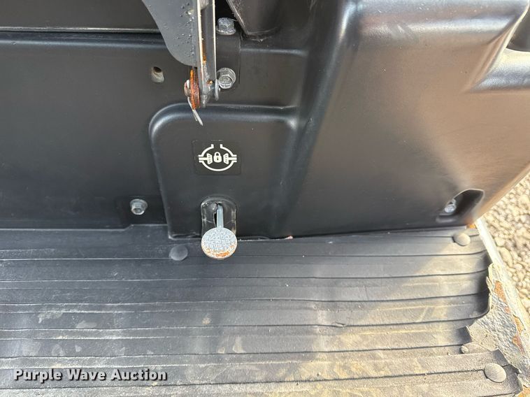 image for item EG2438 2014 Kubota RTV-X900 utility vehicle